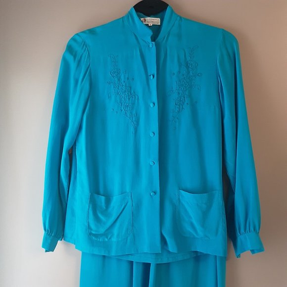 Hand Crafted Blue Pantsuit - Picture 3 of 16